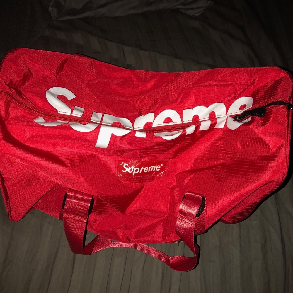 Supreme Duffle Bag Red